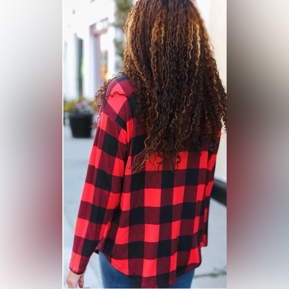 NWT REBORN J RED PLAID BUTTON DOWN TOP - Picture 3 of 3